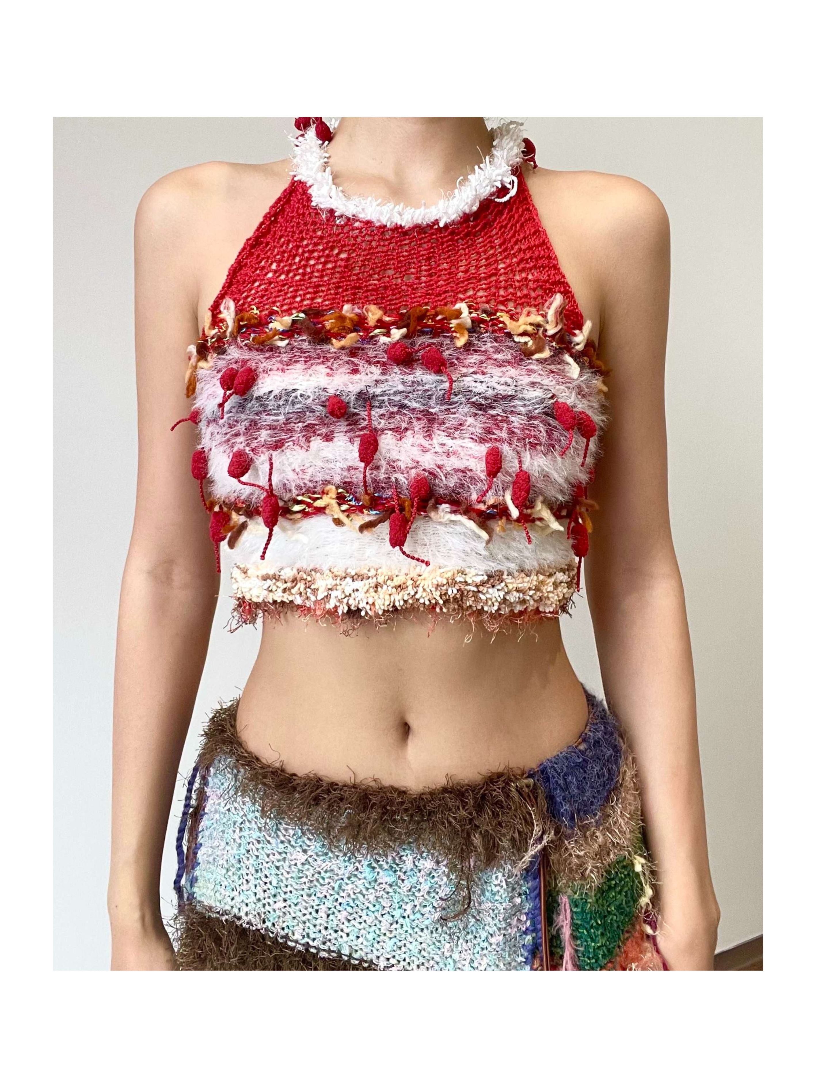 JUEJUEWORKS Tanghulu Fuzzy Collar Knit Tank Top, Patchwork Fringed Cropped Handmade Knit Cami