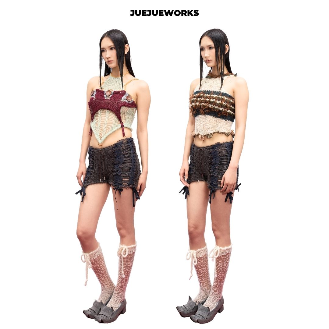 JUEJUEWORKS Hand-Knit Lace-Up Open-Knit Slouchy Socks Avant-Garde Knee-High Leg Warmers